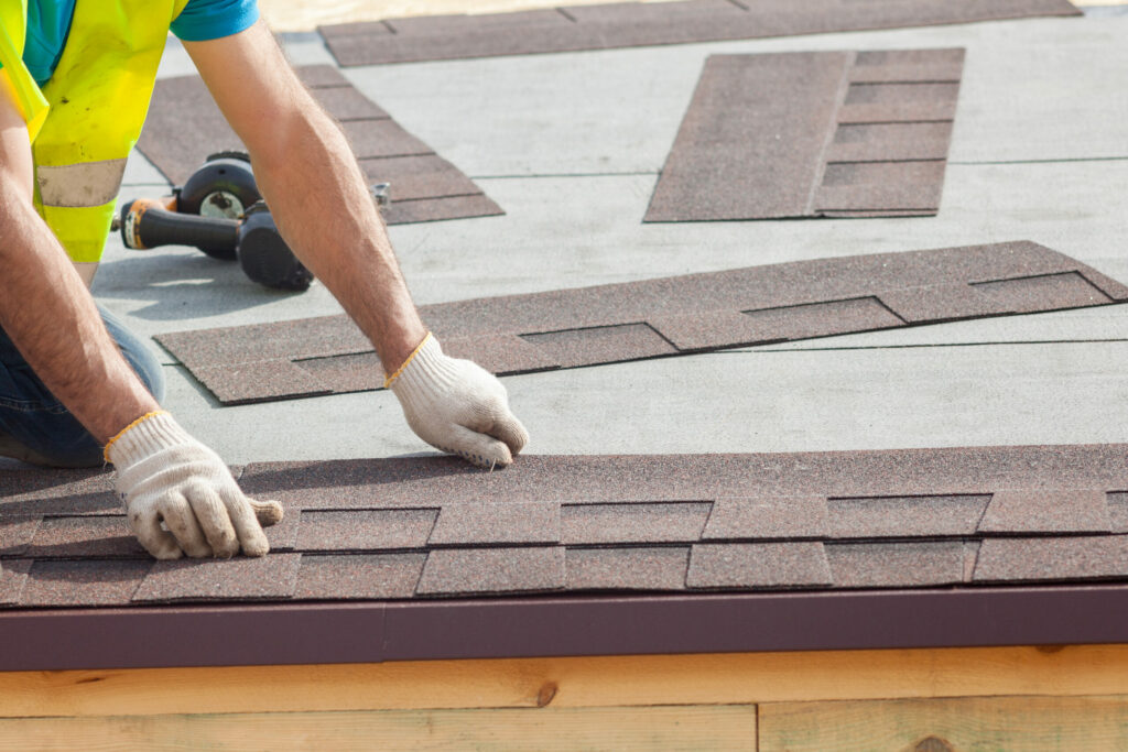 Knoxville Roofing Contractor | Roofing Crew Knoxville