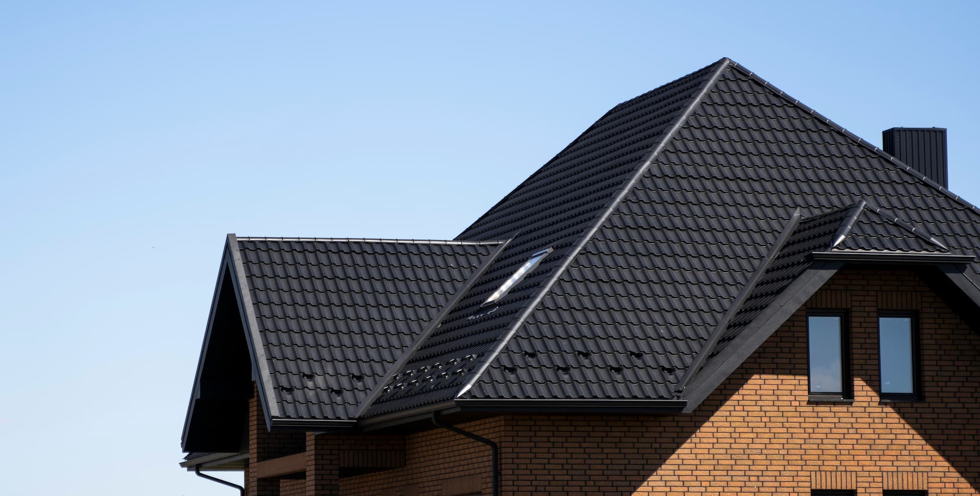 Metal Roofing Benefits | Roofing Crew Knoxville