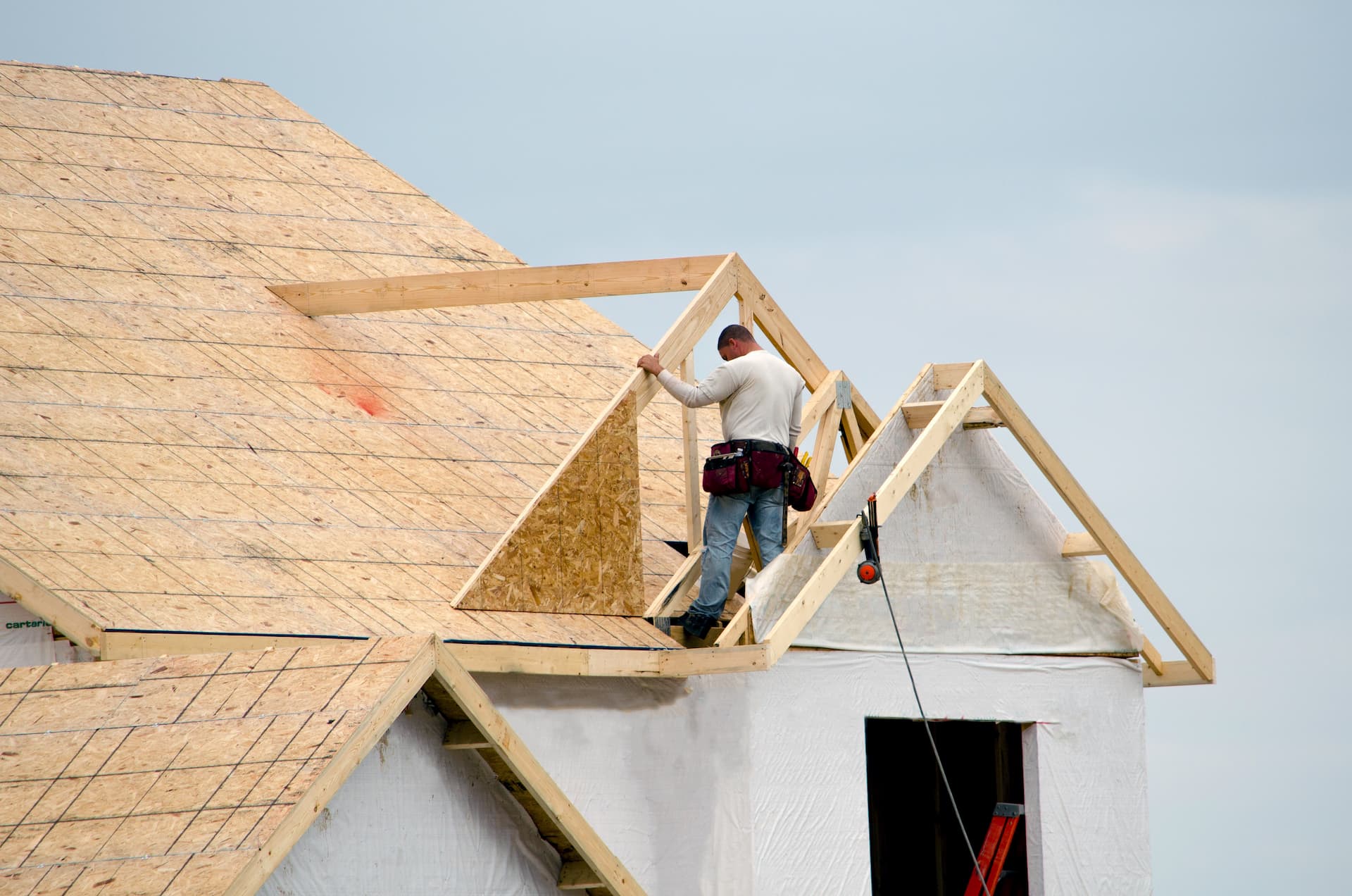 Professional Roofing Contractor | Roofing Crew Knoxville